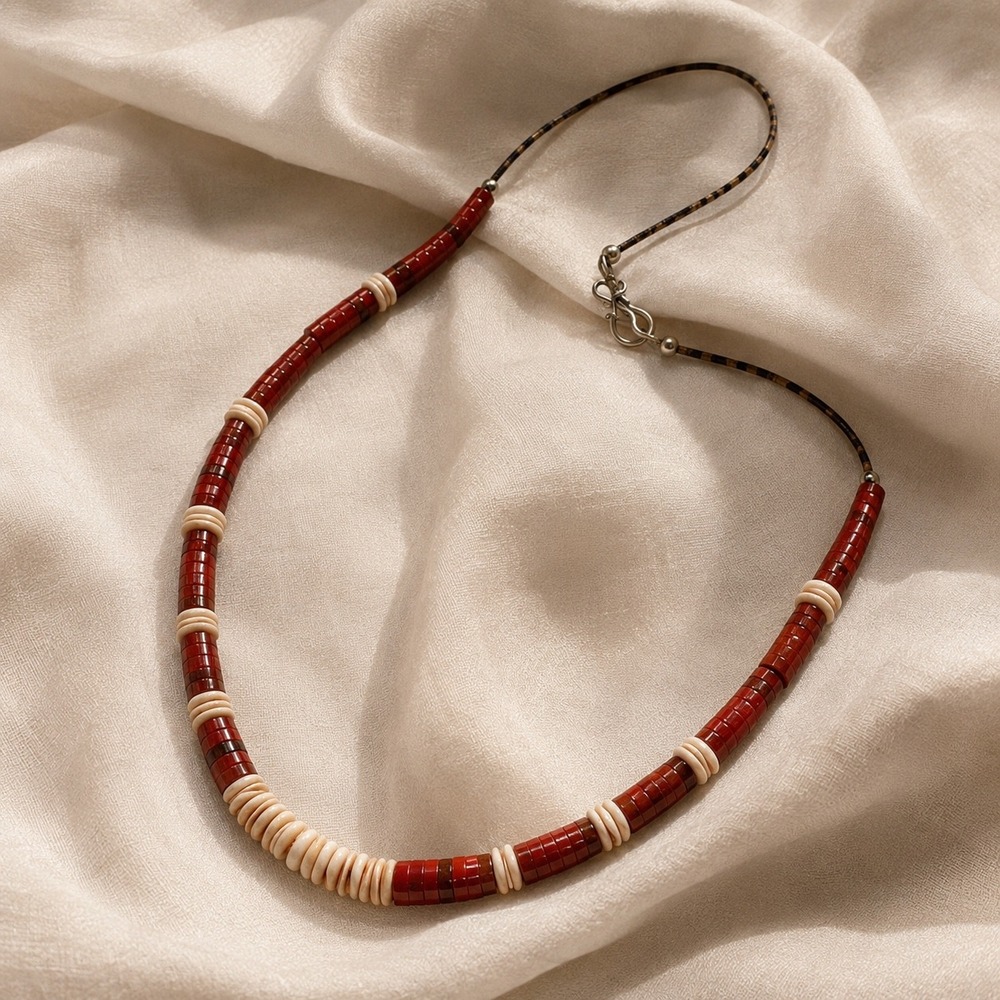 Navajo vintage  red Spiny Oyster/Coral Heishi Necklace